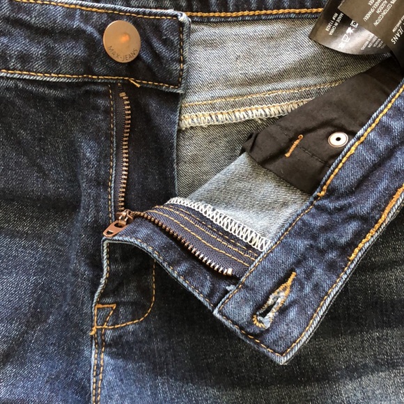 NWOT Max Jeans Capri Jeans Sz 12 Dark Wash - Picture 9 of 9